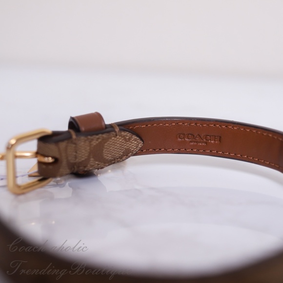 Coach F26175 Small Pet Dog Collar Gift Box - Picture 5 of 8